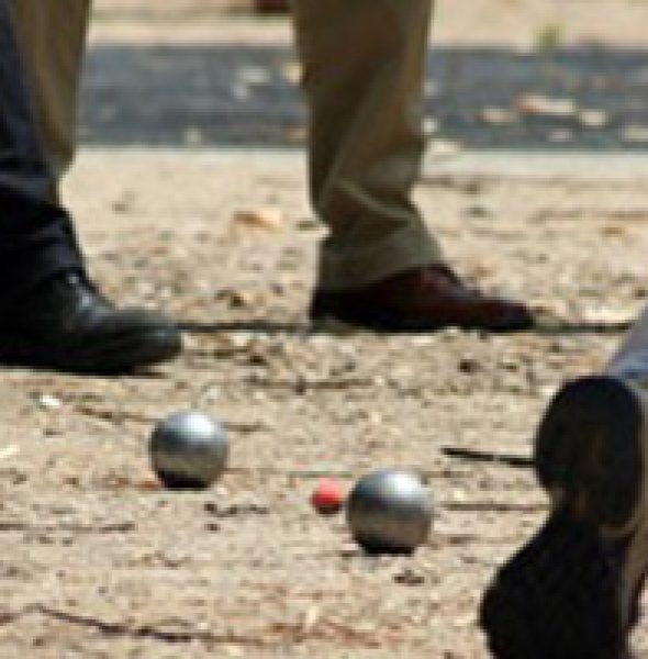 Concours de pétanque